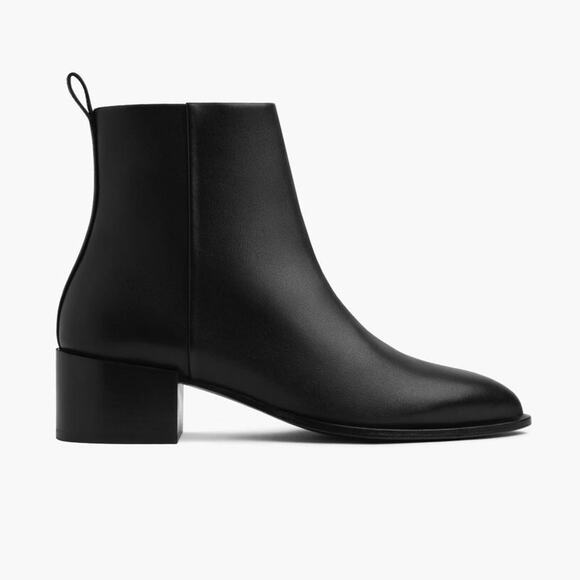 Gentle Souls Women's Sandryn Ankle Leather Boot, Black Size 8M